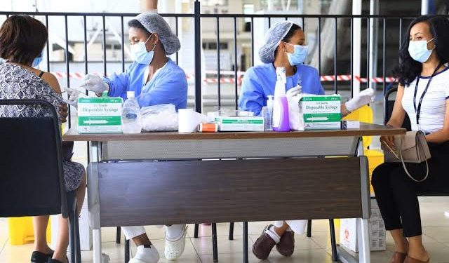 Ethiopian Airlines begins vaccination of employees against COVID-19
