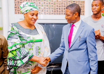 Rev. Pam visits family of late NBS boss at Jenre, Plateau State