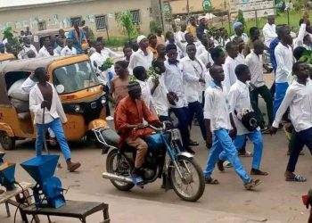 Secondary school students protest against separation of male from female pupils in Bauchi State colleges.