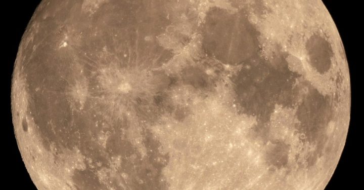 What is a hunter’s moon? October 2022 full moon explained