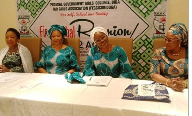 Association advises on sex education and moral upbringing