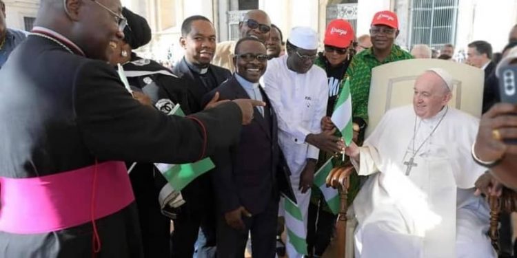 Pope Francis prays for Nigeria in Rome