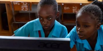 FG, Amazon Web launch free digital-skill programme for Nigerian students, educators