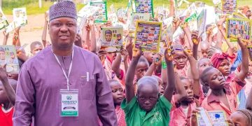 Many school pulpils in Gombe State receive material support from Danbayo Foundation